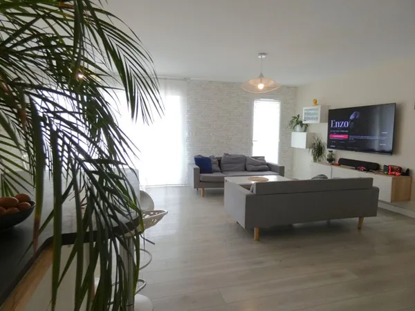 Maison Saint Lye La Foret 4 pièce(s) 90.4 m2