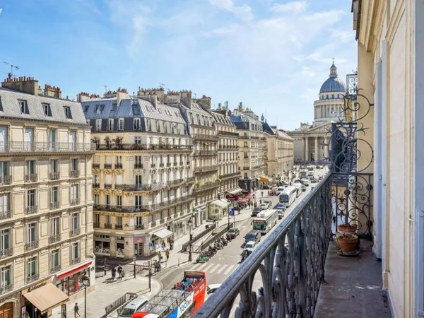 Vends T5 - 150.97m² - Paris 5E Arrondissement