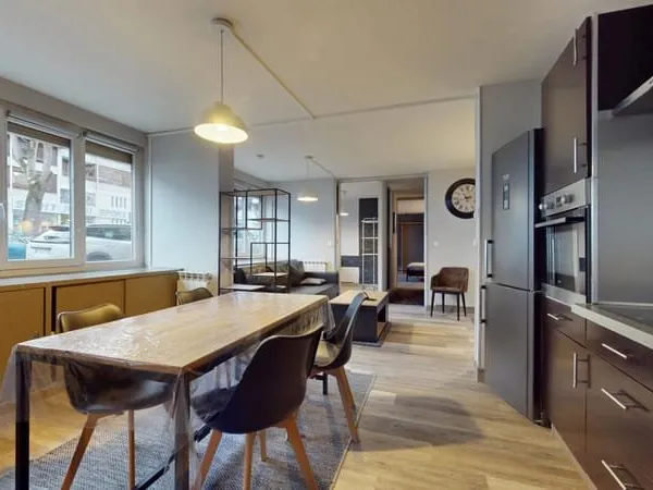 SAINT REMI - APPARTEMENT DE TYPE 4