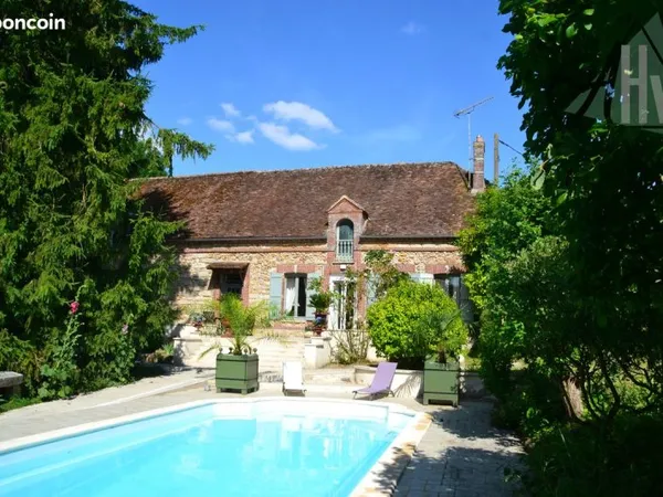 Propriété 10 pièces 294 m²