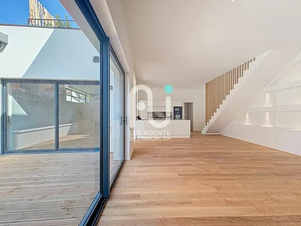 Loft 5pièces 123.05 m2 + TERRASSE frais de notaire réduits
