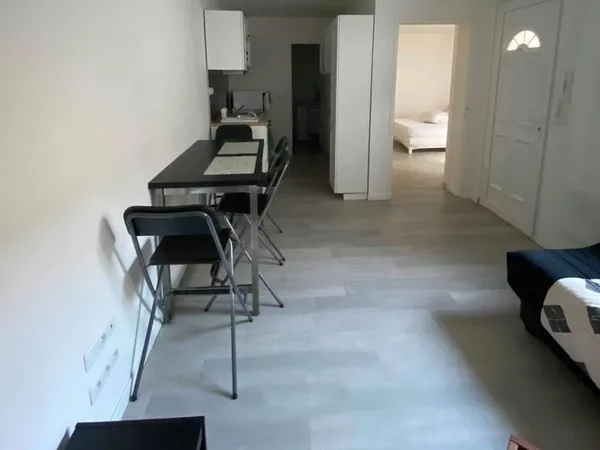 Charmant 2 pièces avec terrasse