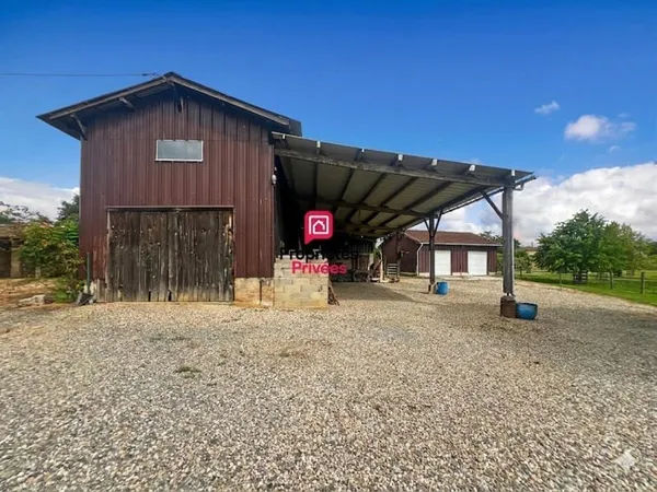 Séchoir réhabilitable - double garage - terrain constructible