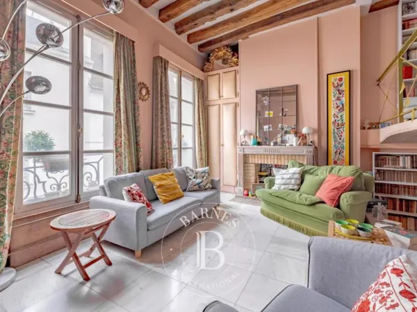 Paris 5 - Rue Maître Albert - 91m² - Cachet, très beaux volumes