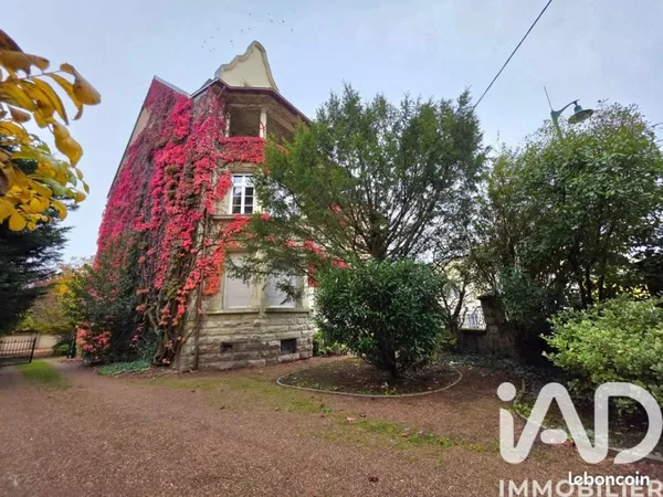 Maison 12 pièces 200 m²