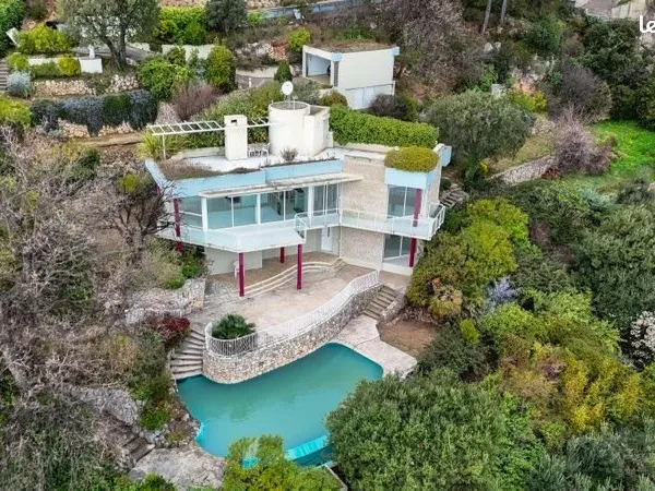 À rénover - Villa d'architecte vue mer 180° et Monaco