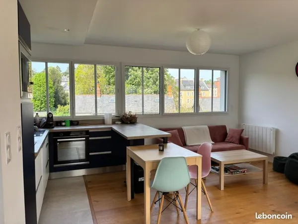 Appartement T2 meublé 50m2 + 10m2 de terrasse - Emplacement idéal