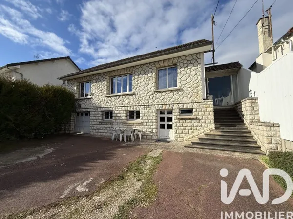 Maison 5 pièces 140 m²