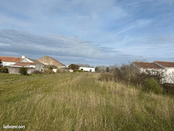 Terrain 500 m² Barbatre