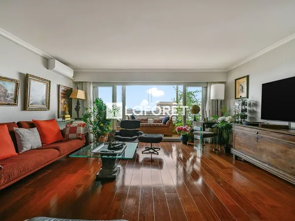 Appartement 4 pièces 128 m²