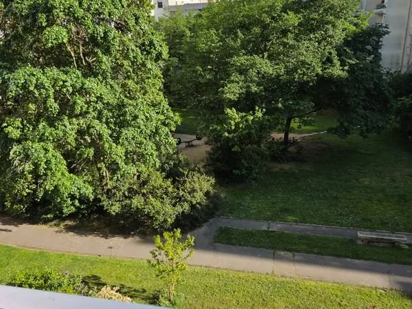 Appartement T4 standing, 81m2+ deux loggias 5 et 7m2. Garage et cave