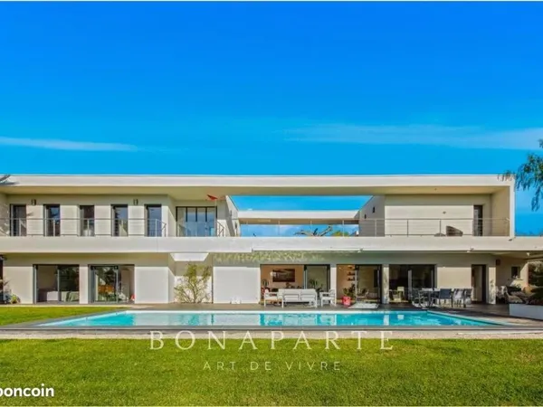 Villa 6 pièces 170 m²