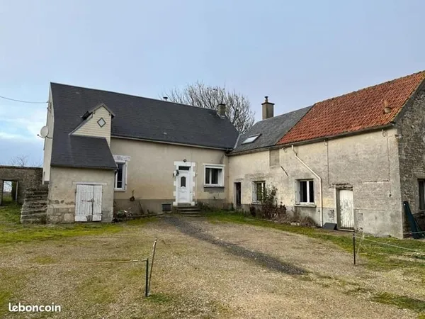 Maison de village pour grande famille/investisseur