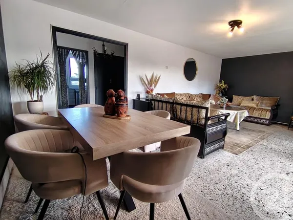 Appartement 4 pièces 90 m²