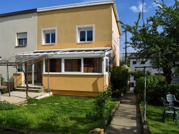 Maison 5 pièces 90 m²
