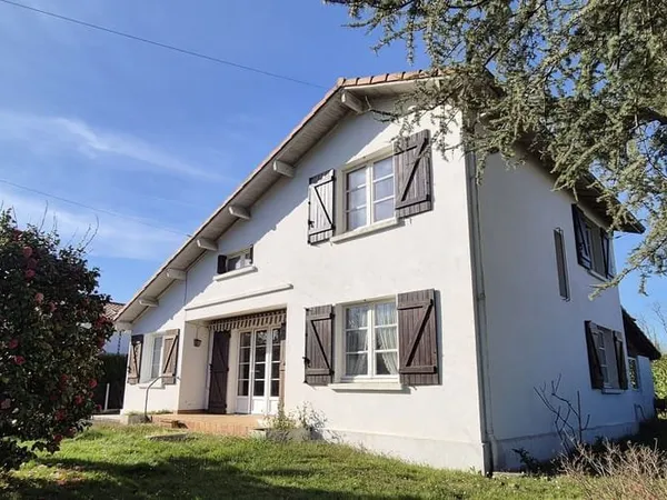 Maison 6 pièces 156 m²