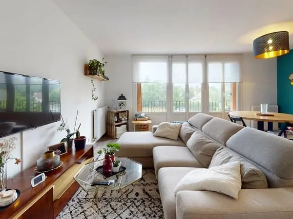 LE MESNIL SAINT DENIS (78) - A VENDRE APPARTEMENT 3 PIECES 69 M²