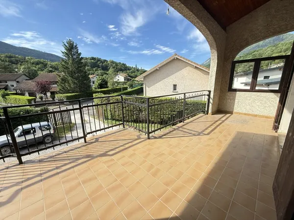 Appartement Le Gua 8 pièce(s) 122 m²