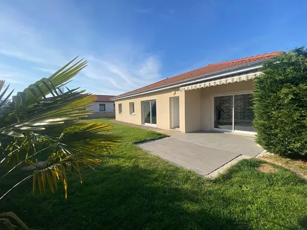 EXCLUSIVITE St Leger sur Roanne - Maison plain pied de 100 m² sur 600 m² de terrain