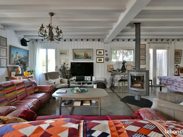 Maison 6 pièces 177 m²