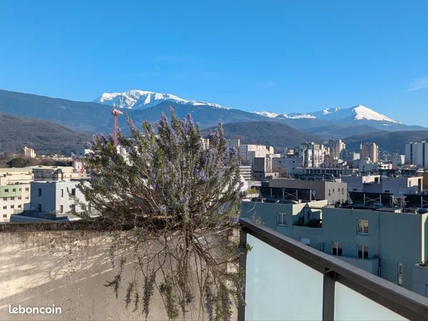 Appartement T3 dernier étage