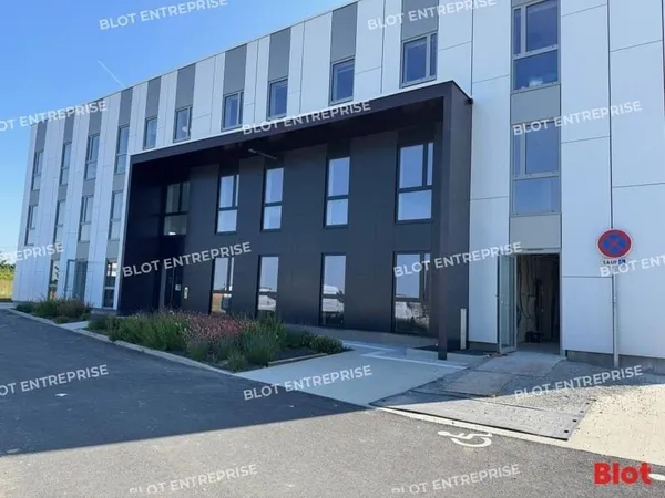 Bureaux 521 m²