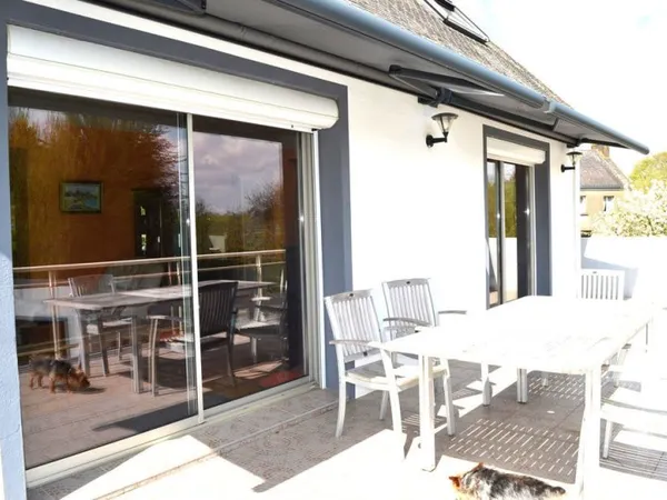 Belle propriété T7 sur 2500 m2 3 garages, piscine couverte...