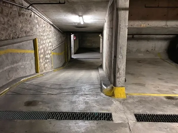 Location Place parking 50 Mètres Luxembourg