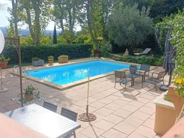 Villa 4 pièces 91 m²
