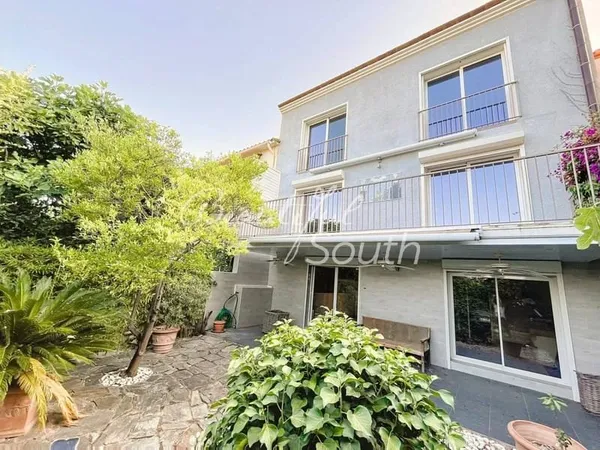 Maison 6 pièces 200 m²