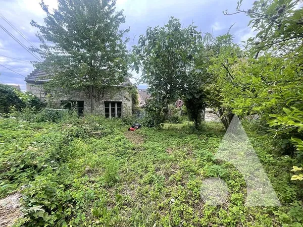 MAISON 2 CHAMBRES AVEC JARDIN PROCHE N2