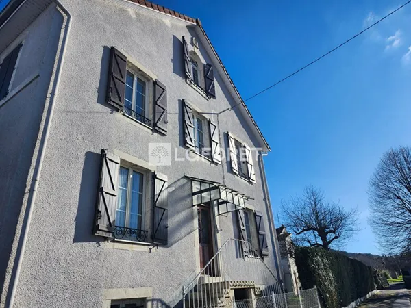 Maison 7 pièces 143 m²