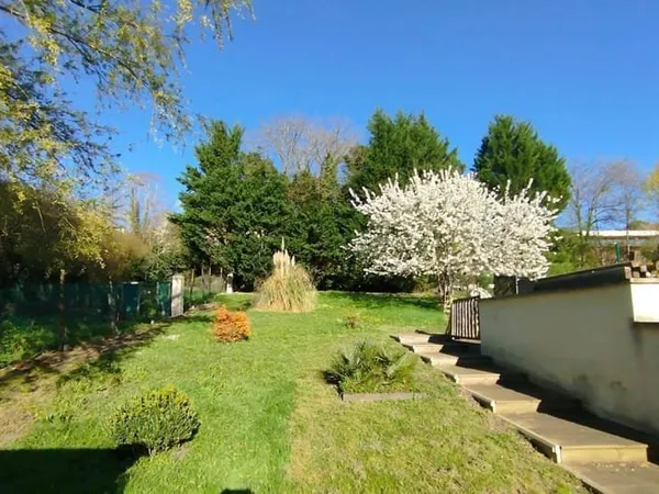 Maison 7 pièces 145 m²