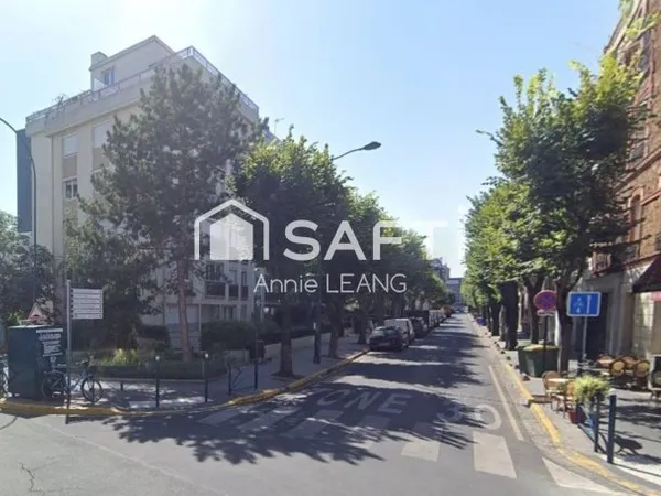 Grand box sécurisé de 22 m² à Pantin - emplacement recherché !