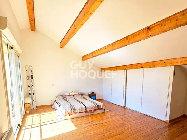 Maison de village 73 m² en duplex avec patio privatif , Mireval