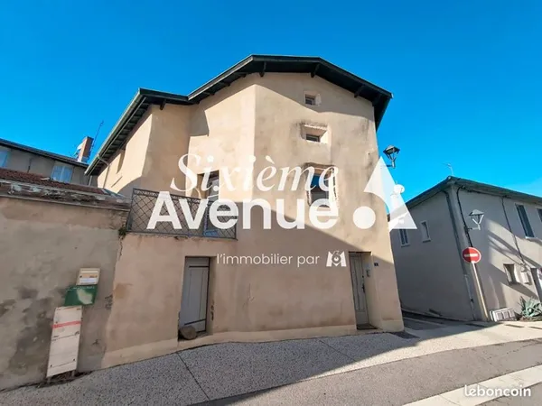Maison 8 pièces 160 m²