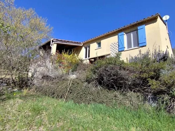 Maison plain-pied 96 m² - Terrain 2107 m²