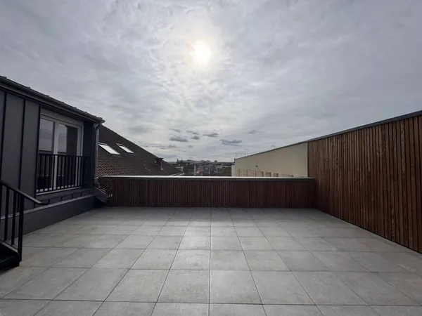 Appartement 6 pièces 105 m²