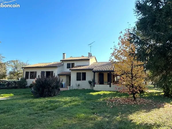 Maison 5 pièces 170 m²