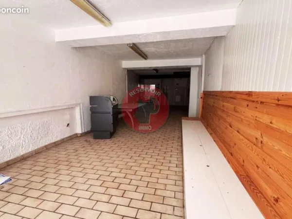 Bureau 44 m²