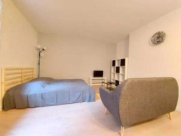 TOULOUSE - T1 meublé - 32 m² - Balcon - Parking