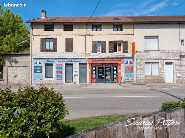 Local commercial 332 m²