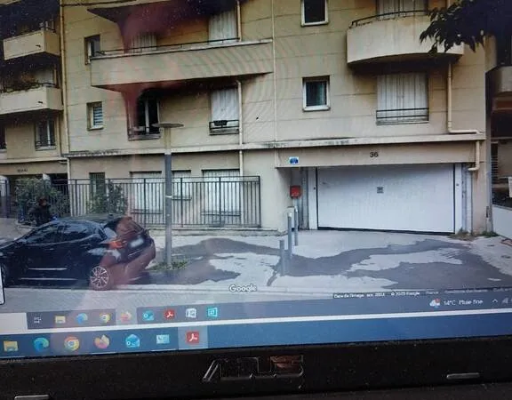 Garage/Parking