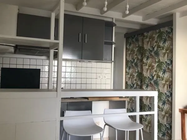 Studio proche faculté Tampon