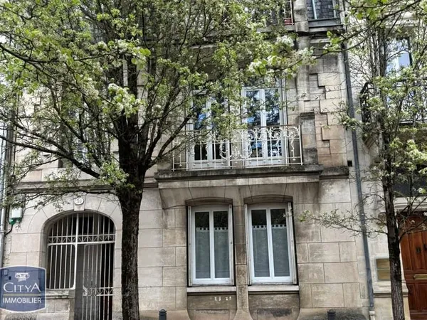 Immeuble de rapport 3 pièces 200 m²
