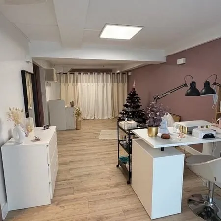 Local commercial 41m