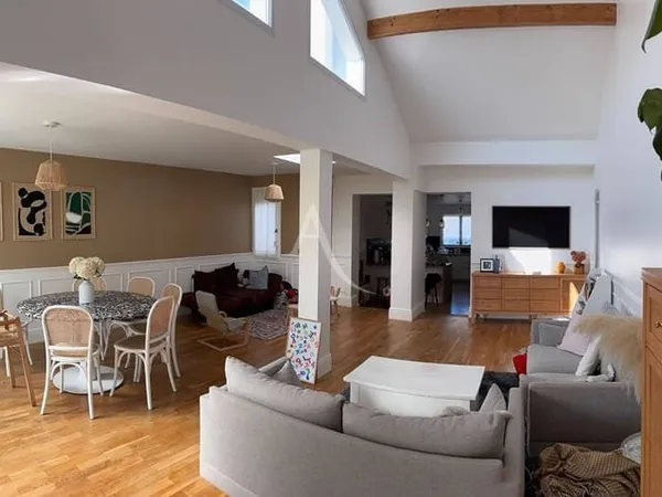 Maison 6 pièces 150 m²