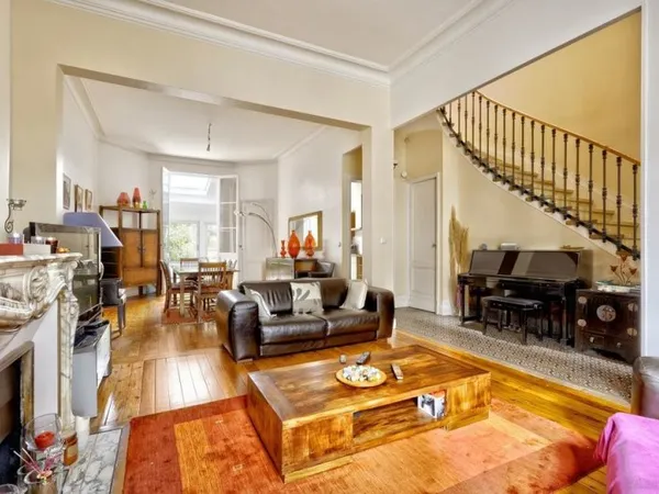 Maison et villa de prestige Vente Bordeaux 10p 255m² 940000€