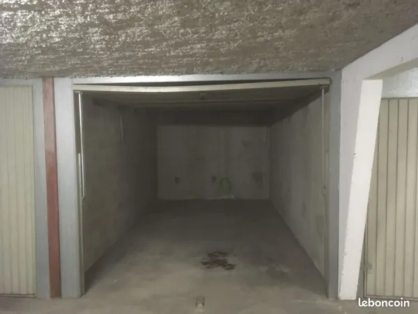 Box garage sécurisé Montpellier ; Rond-point de la Lyre /Intermarche
