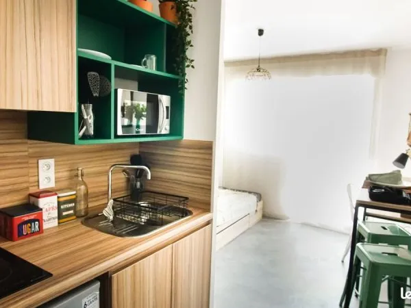 Studio 18m2 - Résidence sécurisée zone résidentielle à Nîmes